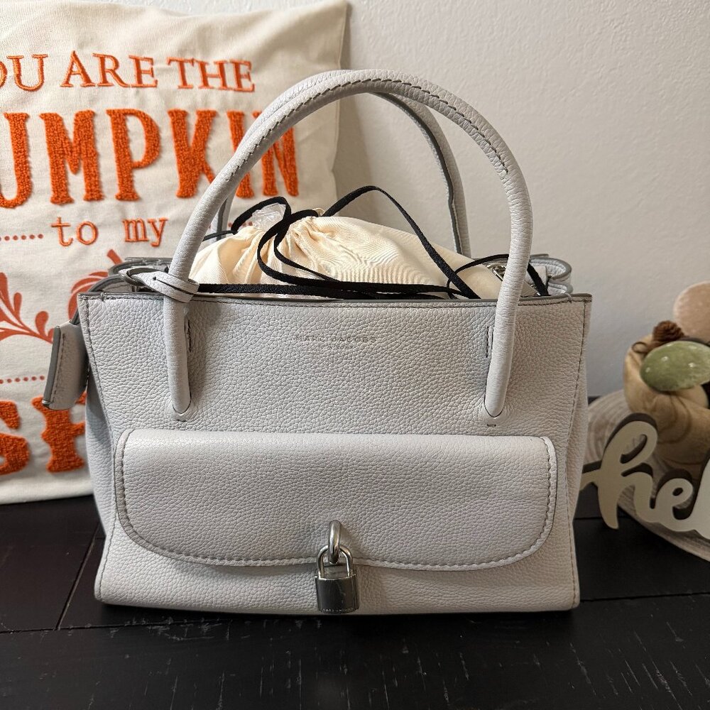 Marc Jacobs-Light Grey